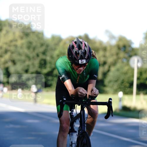07.09.2025 - 19. Norderstedt Triathlon Michael Burmester http://msf.ph/oto/8842267 07.09.2025 15:44:14 Radfahren 467, 525, 866, 1495 meine-sportfotos.de