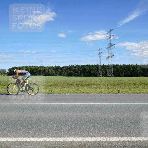07.09.2025 - 19. Norderstedt Triathlon Michael Burmester http://msf.ph/oto/8842296 07.09.2025 14:36:15 Radfahren 361, 968 meine-sportfotos.de
