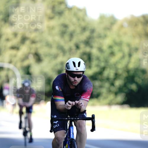 07.09.2025 - 19. Norderstedt Triathlon Michael Burmester http://msf.ph/oto/8842341 07.09.2025 15:46:49 Radfahren 453, 483, 488 meine-sportfotos.de