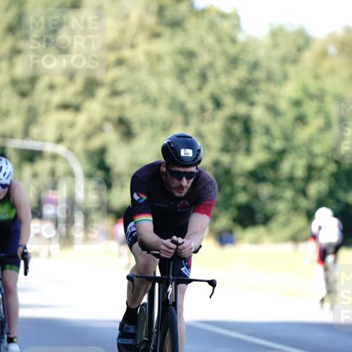 07.09.2025 - 19. Norderstedt Triathlon Michael Burmester http://msf.ph/oto/8842343 07.09.2025 15:46:50 Radfahren 453, 483, 488, 914 meine-sportfotos.de