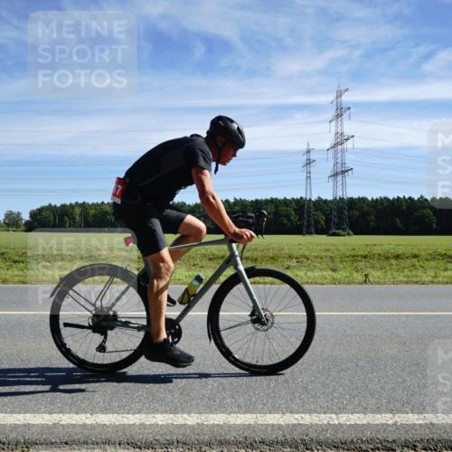 07.09.2025 - 19. Norderstedt Triathlon Michael Burmester http://msf.ph/oto/8842356 07.09.2025 12:30:05 Radfahren 307, 1317 meine-sportfotos.de