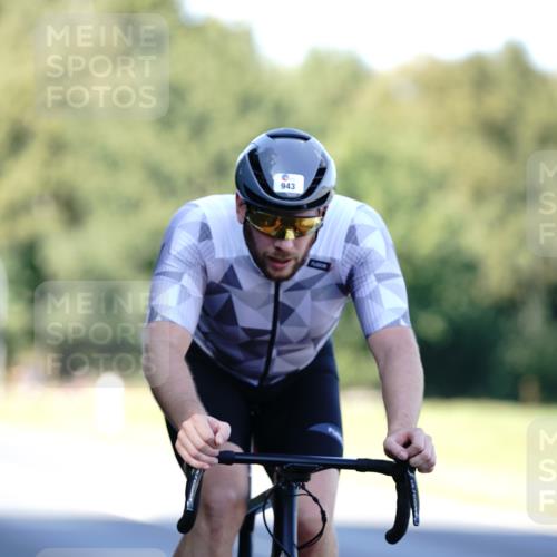 07.09.2025 - 19. Norderstedt Triathlon Michael Burmester http://msf.ph/oto/8842367 07.09.2025 15:46:59 Radfahren 943, 1080, 1529 meine-sportfotos.de