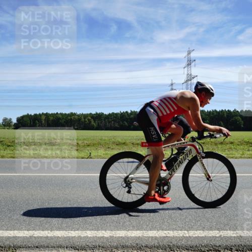 07.09.2025 - 19. Norderstedt Triathlon Michael Burmester http://msf.ph/oto/8842374 07.09.2025 12:30:14 Radfahren 816, 1328 meine-sportfotos.de