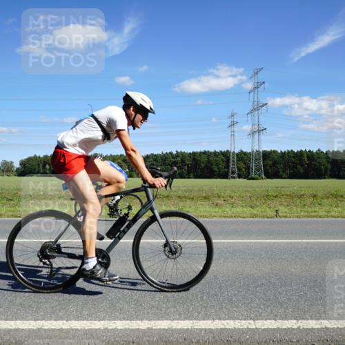 07.09.2025 - 19. Norderstedt Triathlon Michael Burmester http://msf.ph/oto/8842380 07.09.2025 14:37:06 Radfahren 979, 1430, 1431, 1481 meine-sportfotos.de