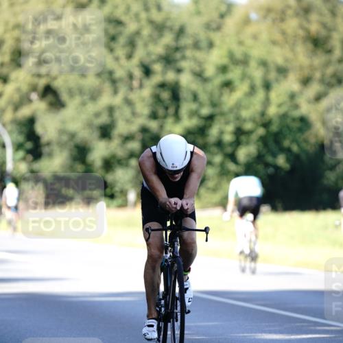 07.09.2025 - 19. Norderstedt Triathlon Michael Burmester http://msf.ph/oto/8842384 07.09.2025 15:47:18 Radfahren 915, 1514, 1538 meine-sportfotos.de