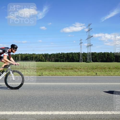 07.09.2025 - 19. Norderstedt Triathlon Michael Burmester http://msf.ph/oto/8842385 07.09.2025 14:37:06 Radfahren 979, 1430, 1431, 1481 meine-sportfotos.de