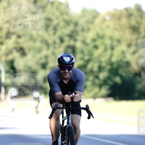 07.09.2025 - 19. Norderstedt Triathlon Michael Burmester http://msf.ph/oto/8842390 07.09.2025 15:47:22 Radfahren 1472, 1514 meine-sportfotos.de