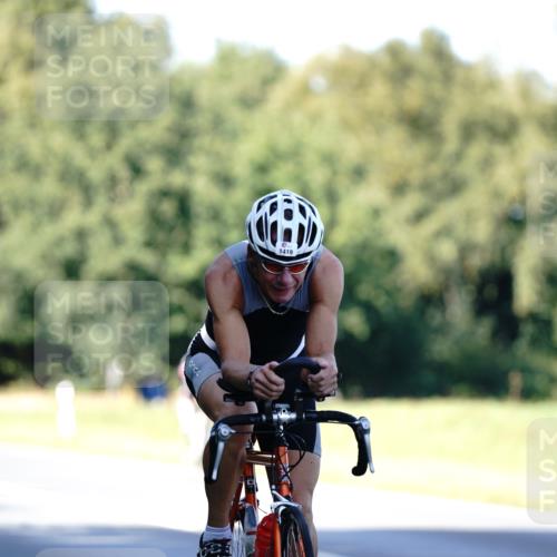 07.09.2025 - 19. Norderstedt Triathlon Michael Burmester http://msf.ph/oto/8842411 07.09.2025 15:47:41 Radfahren 412, 927, 1415, 1419, 1544 meine-sportfotos.de