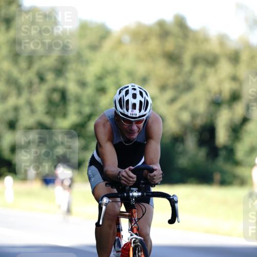 07.09.2025 - 19. Norderstedt Triathlon Michael Burmester http://msf.ph/oto/8842413 07.09.2025 15:47:41 Radfahren 412, 927, 1415, 1419, 1544 meine-sportfotos.de