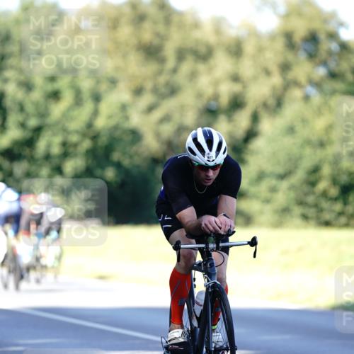 07.09.2025 - 19. Norderstedt Triathlon Michael Burmester http://msf.ph/oto/8842415 07.09.2025 15:47:43 Radfahren 412, 532, 927, 941, 1415, 1419, 1544 meine-sportfotos.de