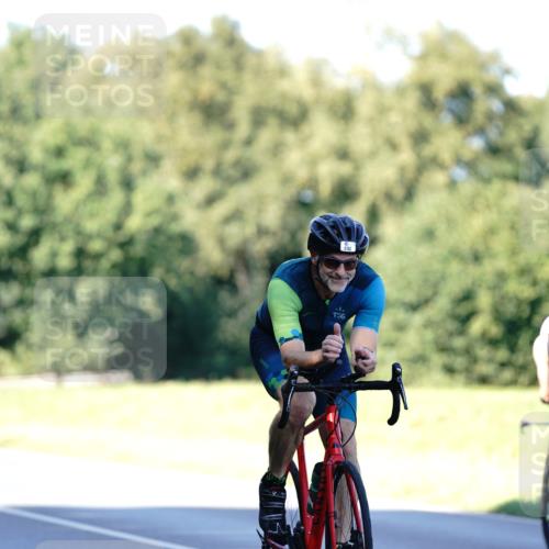 07.09.2025 - 19. Norderstedt Triathlon Michael Burmester http://msf.ph/oto/8842421 07.09.2025 15:47:44 Radfahren 532, 927, 941, 1415, 1419, 1544 meine-sportfotos.de