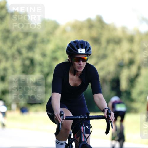 07.09.2025 - 19. Norderstedt Triathlon Michael Burmester http://msf.ph/oto/8842422 07.09.2025 15:47:44 Radfahren 532, 927, 941, 1415, 1419, 1544 meine-sportfotos.de
