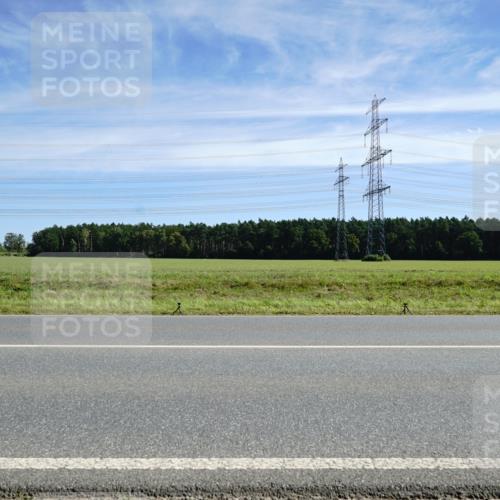07.09.2025 - 19. Norderstedt Triathlon Michael Burmester http://msf.ph/oto/8842427 07.09.2025 12:30:29 Radfahren 207, 282, 1360 meine-sportfotos.de