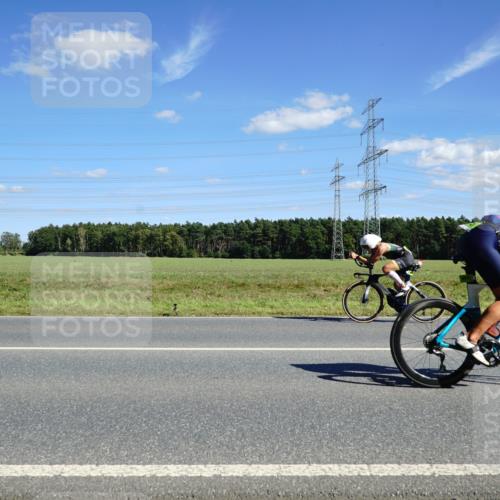 07.09.2025 - 19. Norderstedt Triathlon Michael Burmester http://msf.ph/oto/8842434 07.09.2025 14:37:26 Radfahren 469, 472, 475, 1453, 1469, 1470 meine-sportfotos.de