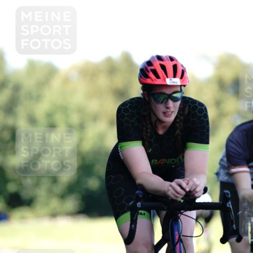 07.09.2025 - 19. Norderstedt Triathlon Michael Burmester http://msf.ph/oto/8842438 07.09.2025 15:47:59 Radfahren 414, 1082, 1473 meine-sportfotos.de