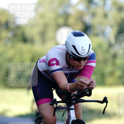 07.09.2025 - 19. Norderstedt Triathlon Michael Burmester http://msf.ph/oto/8842442 07.09.2025 15:48:05 Radfahren 406, 1531, 1532 meine-sportfotos.de
