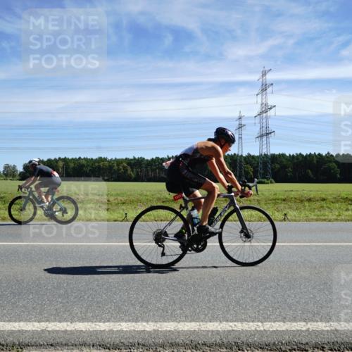 07.09.2025 - 19. Norderstedt Triathlon Michael Burmester http://msf.ph/oto/8842459 07.09.2025 12:30:40 Radfahren 248, 715, 1221 meine-sportfotos.de