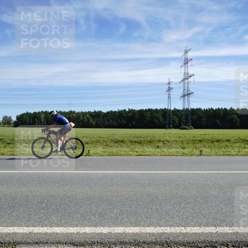 07.09.2025 - 19. Norderstedt Triathlon Michael Burmester http://msf.ph/oto/8842477 07.09.2025 12:30:56 Radfahren 721 meine-sportfotos.de