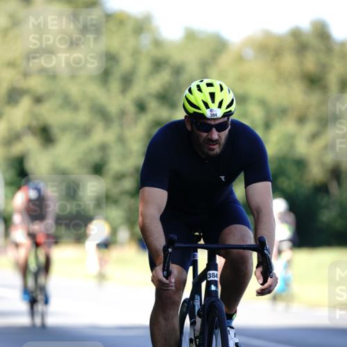07.09.2025 - 19. Norderstedt Triathlon Michael Burmester http://msf.ph/oto/8842483 07.09.2025 15:48:50 Radfahren 384, 387, 516, 522, 1405 meine-sportfotos.de