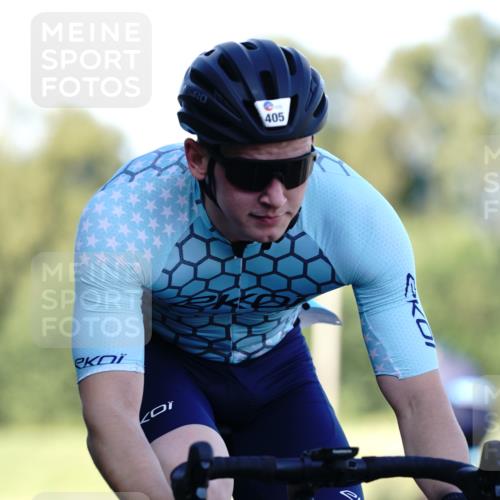 07.09.2025 - 19. Norderstedt Triathlon Michael Burmester http://msf.ph/oto/8842498 07.09.2025 15:48:57 Radfahren 405, 1593 meine-sportfotos.de