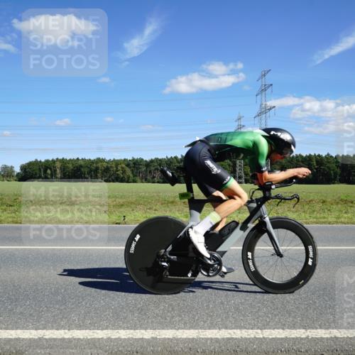 07.09.2025 - 19. Norderstedt Triathlon Michael Burmester http://msf.ph/oto/8842502 07.09.2025 14:37:54 Radfahren 888, 1014 meine-sportfotos.de