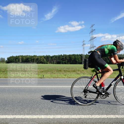 07.09.2025 - 19. Norderstedt Triathlon Michael Burmester http://msf.ph/oto/8842540 07.09.2025 14:38:07 Radfahren 467 meine-sportfotos.de