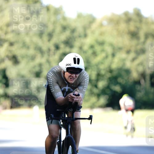 07.09.2025 - 19. Norderstedt Triathlon Michael Burmester http://msf.ph/oto/8842547 07.09.2025 15:49:40 Radfahren 501, 508, 1105 meine-sportfotos.de