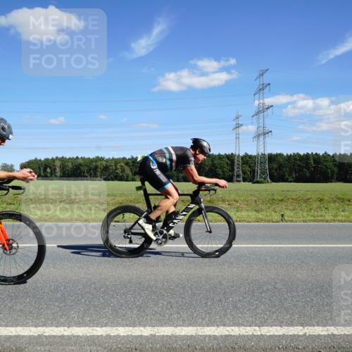07.09.2025 - 19. Norderstedt Triathlon Michael Burmester http://msf.ph/oto/8842555 07.09.2025 14:38:20 Radfahren 900, 1484 meine-sportfotos.de