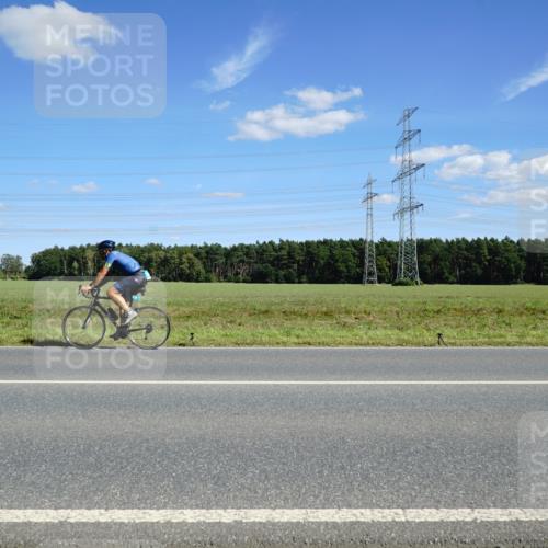 07.09.2025 - 19. Norderstedt Triathlon Michael Burmester http://msf.ph/oto/8842581 07.09.2025 14:38:36 Radfahren 398, 459, 476 meine-sportfotos.de