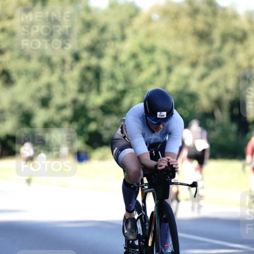 07.09.2025 - 19. Norderstedt Triathlon Michael Burmester http://msf.ph/oto/8842584 07.09.2025 15:50:08 Radfahren 403, 1068, 1424 meine-sportfotos.de