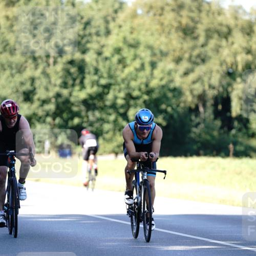 07.09.2025 - 19. Norderstedt Triathlon Michael Burmester http://msf.ph/oto/8842593 07.09.2025 15:50:13 Radfahren 403, 893, 894, 1526, 1626 meine-sportfotos.de