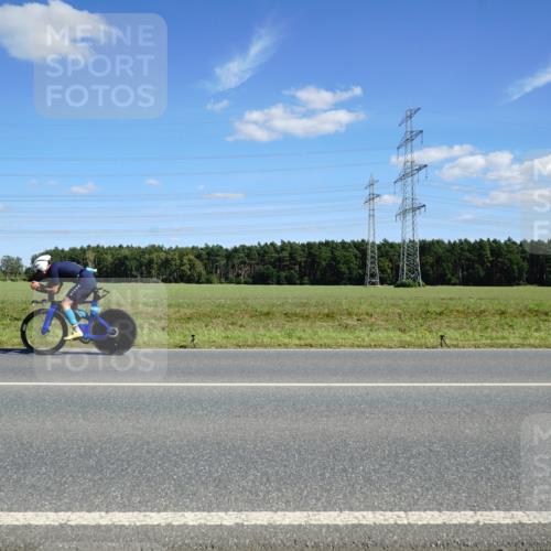07.09.2025 - 19. Norderstedt Triathlon Michael Burmester http://msf.ph/oto/8842594 07.09.2025 14:38:40 Radfahren 398, 459, 460, 1404 meine-sportfotos.de