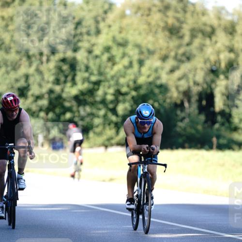 07.09.2025 - 19. Norderstedt Triathlon Michael Burmester http://msf.ph/oto/8842595 07.09.2025 15:50:13 Radfahren 403, 893, 894, 1526, 1626 meine-sportfotos.de