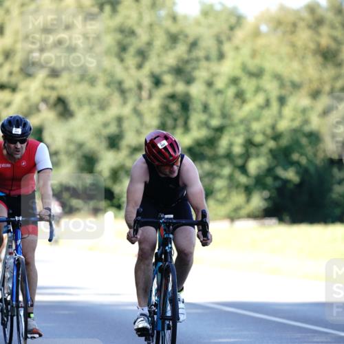 07.09.2025 - 19. Norderstedt Triathlon Michael Burmester http://msf.ph/oto/8842597 07.09.2025 15:50:14 Radfahren 893, 894, 1526, 1626 meine-sportfotos.de
