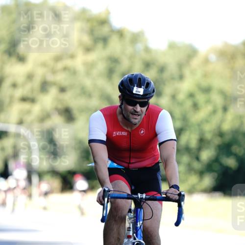 07.09.2025 - 19. Norderstedt Triathlon Michael Burmester http://msf.ph/oto/8842603 07.09.2025 15:50:15 Radfahren 893, 894, 1526, 1626 meine-sportfotos.de