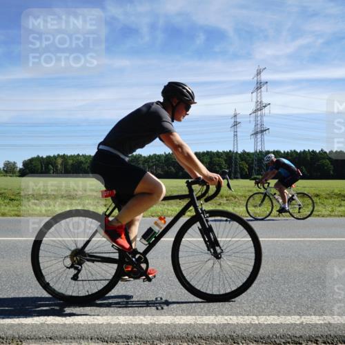 07.09.2025 - 19. Norderstedt Triathlon Michael Burmester http://msf.ph/oto/8842609 07.09.2025 12:32:18 Radfahren 277 meine-sportfotos.de