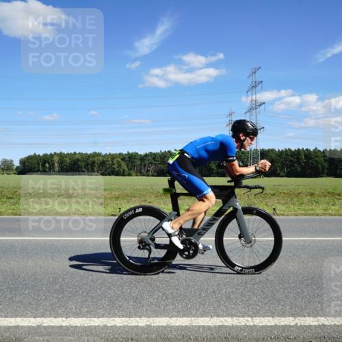 07.09.2025 - 19. Norderstedt Triathlon Michael Burmester http://msf.ph/oto/8842611 07.09.2025 14:38:44 Radfahren 450, 460, 1008, 1404, 1507 meine-sportfotos.de