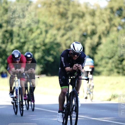 07.09.2025 - 19. Norderstedt Triathlon Michael Burmester http://msf.ph/oto/8842612 07.09.2025 15:50:21 Radfahren 380, 397, 506, 513, 541, 885, 909, 1059, 1572, 1594 meine-sportfotos.de