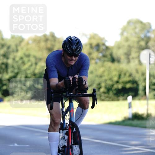 07.09.2025 - 19. Norderstedt Triathlon Michael Burmester http://msf.ph/oto/8842625 07.09.2025 15:50:25 Radfahren 371, 506, 513, 541, 868, 885, 909, 1059, 1522, 1572, 1594, 1629 meine-sportfotos.de