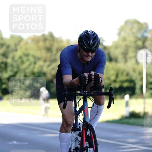 07.09.2025 - 19. Norderstedt Triathlon Michael Burmester http://msf.ph/oto/8842627 07.09.2025 15:50:25 Radfahren 371, 506, 513, 541, 868, 885, 909, 1059, 1522, 1572, 1594, 1629 meine-sportfotos.de