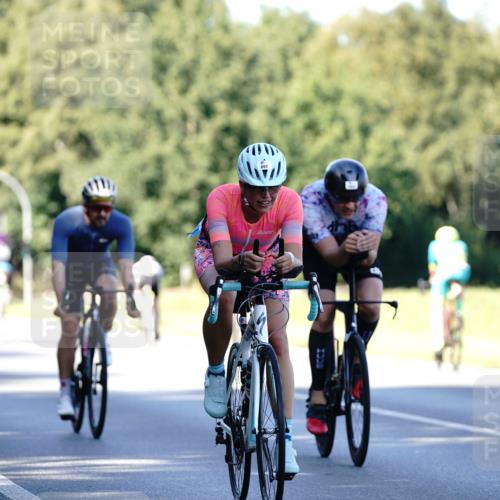 07.09.2025 - 19. Norderstedt Triathlon Michael Burmester http://msf.ph/oto/8842639 07.09.2025 15:50:28 Radfahren 371, 868, 897, 947, 1522, 1552, 1629 meine-sportfotos.de