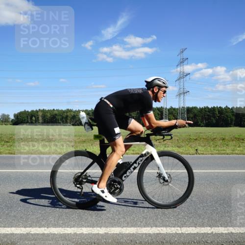 07.09.2025 - 19. Norderstedt Triathlon Michael Burmester http://msf.ph/oto/8842649 07.09.2025 14:39:07 Radfahren 1026 meine-sportfotos.de
