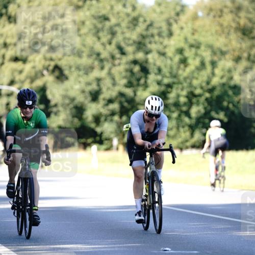 07.09.2025 - 19. Norderstedt Triathlon Michael Burmester http://msf.ph/oto/8842661 07.09.2025 15:50:40 Radfahren 466, 913, 1069, 1089 meine-sportfotos.de