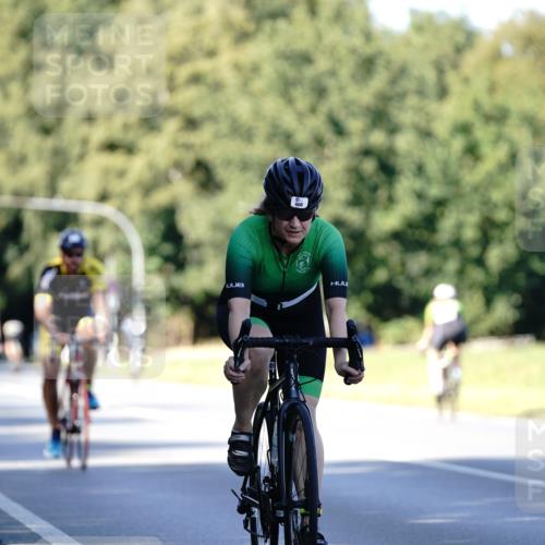 07.09.2025 - 19. Norderstedt Triathlon Michael Burmester http://msf.ph/oto/8842663 07.09.2025 15:50:41 Radfahren 466, 913, 1069, 1089 meine-sportfotos.de
