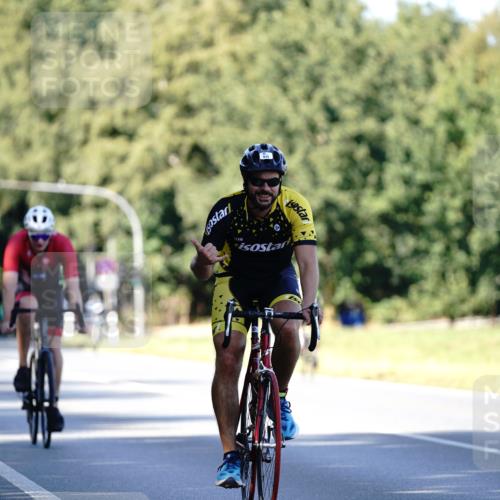07.09.2025 - 19. Norderstedt Triathlon Michael Burmester http://msf.ph/oto/8842670 07.09.2025 15:50:43 Radfahren 466, 503, 935, 1069 meine-sportfotos.de