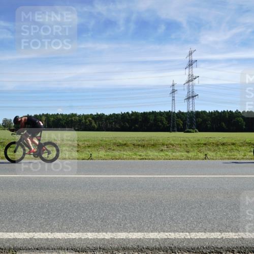 07.09.2025 - 19. Norderstedt Triathlon Michael Burmester http://msf.ph/oto/8842695 07.09.2025 12:33:10 Radfahren 182, 250, 718, 1342 meine-sportfotos.de