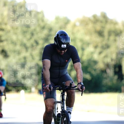 07.09.2025 - 19. Norderstedt Triathlon Michael Burmester http://msf.ph/oto/8842714 07.09.2025 15:51:00 Radfahren 527, 1043, 1442 meine-sportfotos.de