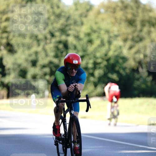 07.09.2025 - 19. Norderstedt Triathlon Michael Burmester http://msf.ph/oto/8842718 07.09.2025 15:51:01 Radfahren 527, 1043, 1442 meine-sportfotos.de