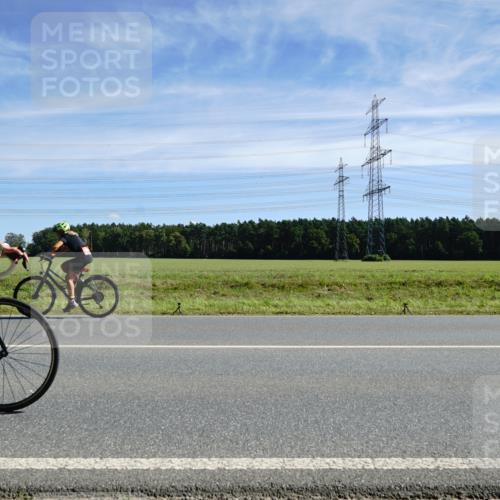 07.09.2025 - 19. Norderstedt Triathlon Michael Burmester http://msf.ph/oto/8842731 07.09.2025 12:33:29 Radfahren 1392 meine-sportfotos.de