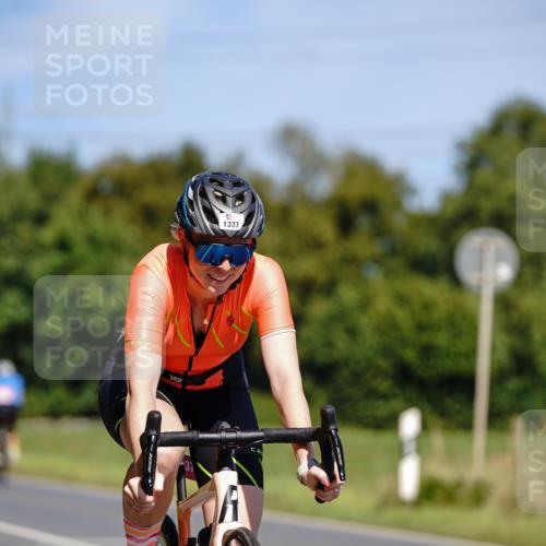07.09.2025 - 19. Norderstedt Triathlon Michael Burmester http://msf.ph/oto/8842737 07.09.2025 12:56:22 Radfahren 145, 1337 meine-sportfotos.de